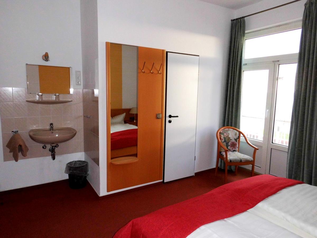Hotel Seerose Wilhelmshaven Exterior foto